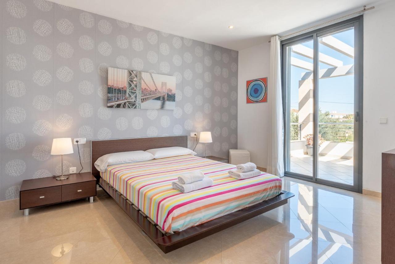 Villa Varadero By Mallorca House Rent بويترو كولوم المظهر الخارجي الصورة